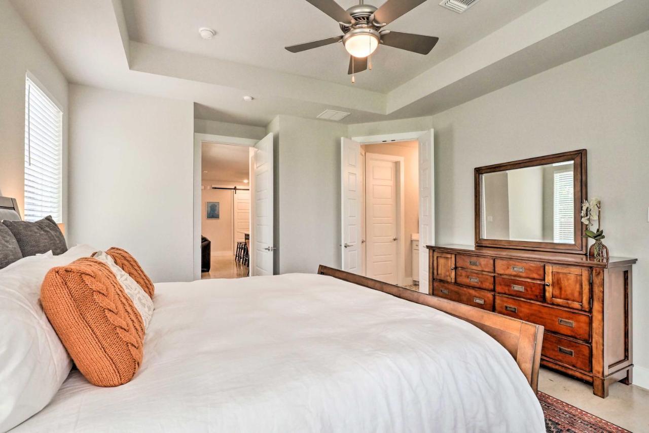 Gorgeous Georgetown Home, Walk To The Square! 外观 照片